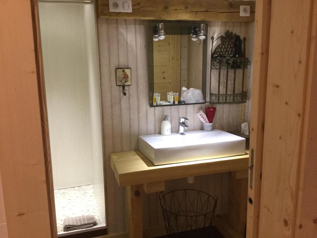 La Ferme de Là-haut B&B Le Haut-du-Them Ngoại thất bức ảnh
